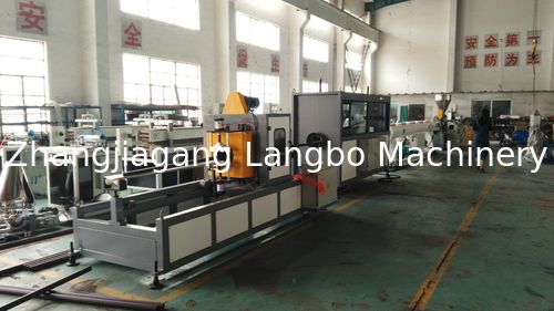 آخرین مورد شرکت خط اکستروژن لوله های PVC DN110  DN250