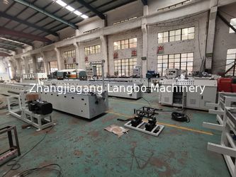 Zhangjiagang Langbo Machinery Co. Ltd. خط تولید کارخانه