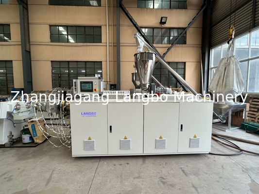 خط اکستروژن لوله PVC با ظرفیت 400 کیلوگرم / ساعت 20 - 63 میلی متر