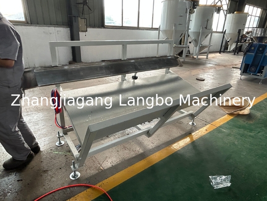 22kw Pvc Baseboard Profile Extrusion Line Twin Screw 8 متر طول دارد