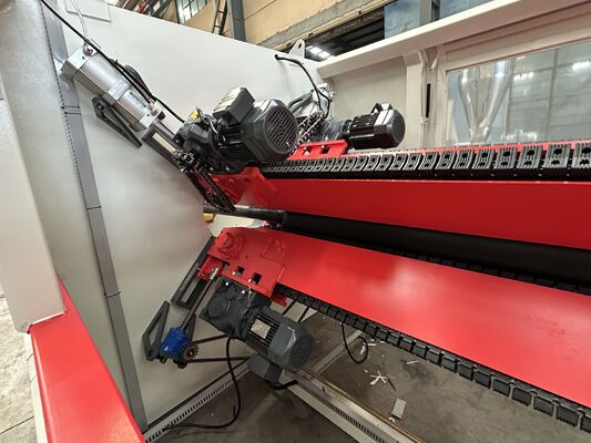 چین 16-110mm دستگاه ساخت لوله پلی اتیلن با تراکم بالا با موتور زیمنس و PLC