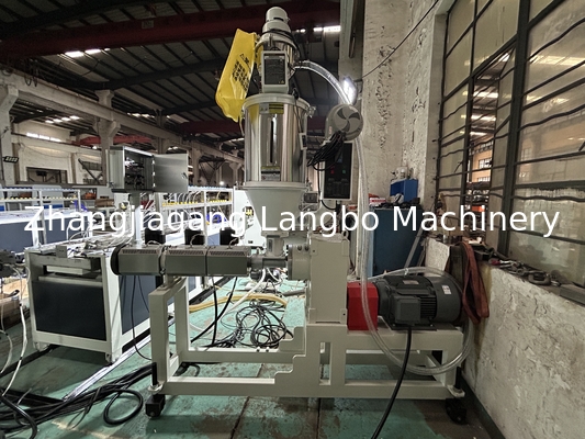 بهترین خط تولید پروفایل های PVC 22KW با 80/156 Extruder دو پیچ مخروطی