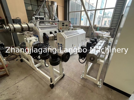خط اکستروژن دقیق شفاف قیمت PVC با اکستروژر دو پیچ مخروطی