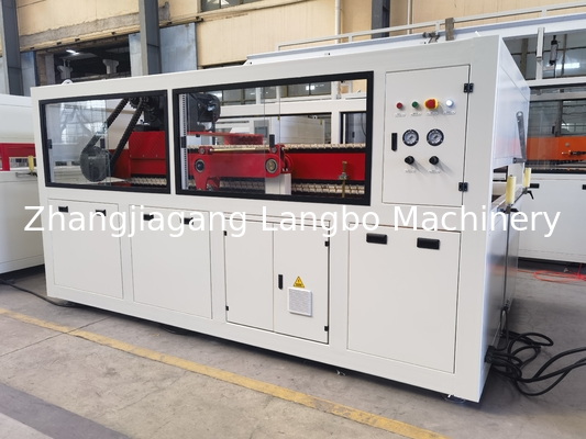 خط تولید صفحه پنجره های PVC دستگاه تولید صفحه PVC 1200mm خط تولید صفحه سقف PVC با ماشین دستی خودکار