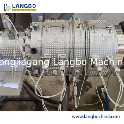 دستگاه پلاستیک PVC ساخت لوله آب، اکسترودر لوله با سیستم کنترل اتوماتیک