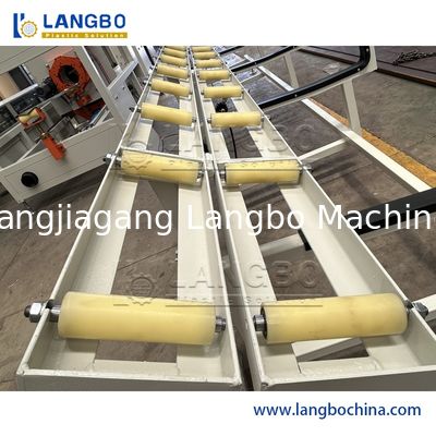 ماشین آلات لوله های پلاستیکی تولید لوله های PVC