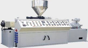 Ø20-50mm خط اکستروژن لوله PVC، 250kg / H ماشین آلات لوله های پلاستیکی به طور کامل اتوماتیک
