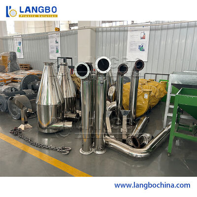 مواد زباله ای از پروفایل لوله های پلاستیکی