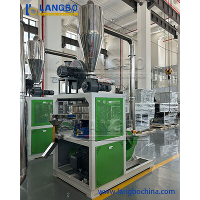 مواد زباله ای از پروفایل لوله های پلاستیکی