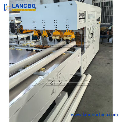 لوله پی وی سی اتوماتیک بلینگ دستگاه سوکت لوله پلاستیکی 800 کیلوگرم در ساعت