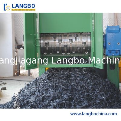 دستگاه بازیافت پلاستیکی خودکار خرد کننده بطری های خانگی ماشین خرد کردن / خرد کردن