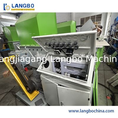 ماشین پلاستیکی یک شاخه خرد کننده برای زباله های پلاستیکی چوب پالت HDPE لوله پارچه پارچه پارچه فیلم خرد کردن بازیافت ماشین