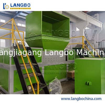 دستگاه خردکننده و خردکننده افقی پلاستیک زباله کاملاً اتوماتیک، موتور جدید، خرد کردن لوله‌های PVC، لوله موجدار PE، دستگاه بازیافت خردکننده