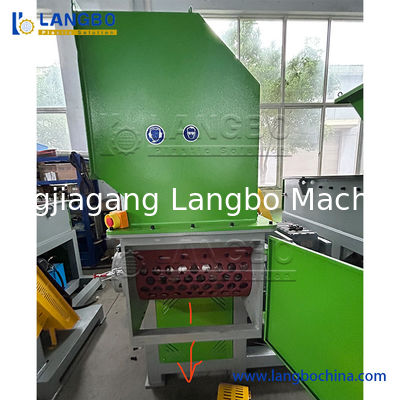 Industrial Plastic Pallet Pet Bottles Tire Rdf Double Shaft Shredder Machine for Waste Tire Wood Pallet Rubber Recycling