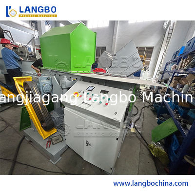 سنگل شافت HDPE تکه های لوله پلاستیک زباله های الکترونیکی چوب مواد فلزی پلاستیک فیلم بطری کیسه بشکه بلوک پارچه کیسه تن کیسه رافیا کیسه خرد کننده ماشین