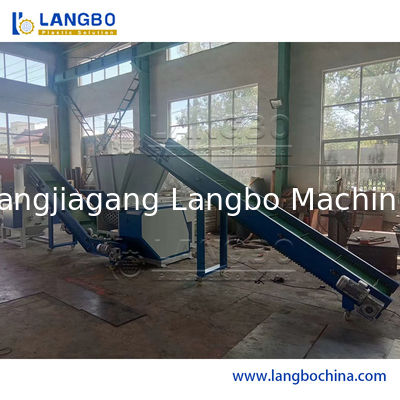 سنگ شکن بازیافت HDPE LDPE PE، دستگاه خردکن پلاستیک، خردکن PET PP، بازیافت پلاستیک زباله، با کیفیت بالا، خردکن دو شفت 1000 کیلوگرم در ساعت