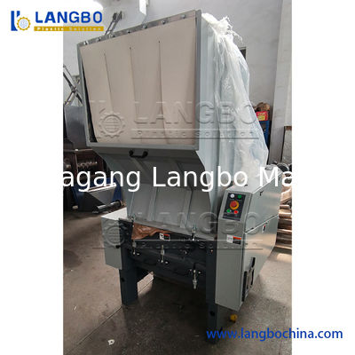 خردکن پلاستیک برای لوله ها، لوله های موجدار PVC PE، سینی ها، پالت ها، مواد روزانه Pet PVC PC EVA ABS، خرد کردن و خرد کردن دستگاه خردکن