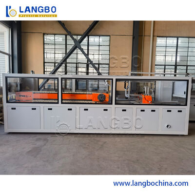 150KG / H خط تولید اکستروژن پروفیل پی وی سی با کنترل صفحه نمایش لمسی PLC صرفه جویی در انرژی