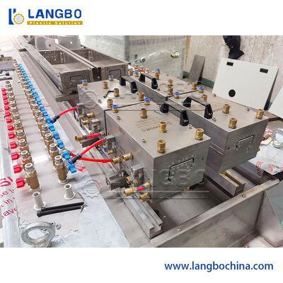 150KG / H خط تولید اکستروژن پروفیل پی وی سی با کنترل صفحه نمایش لمسی PLC صرفه جویی در انرژی