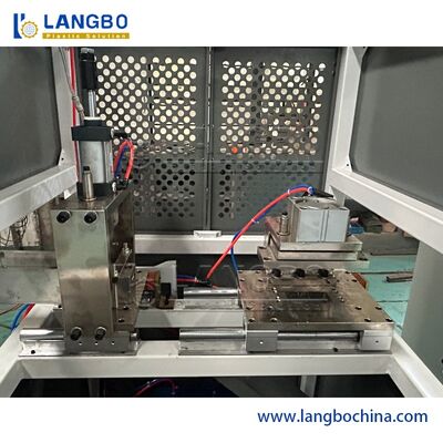 55KW موتور قدرت PVC پروفایل Extruder برای صاف و دقیق پروفایل Extrusion