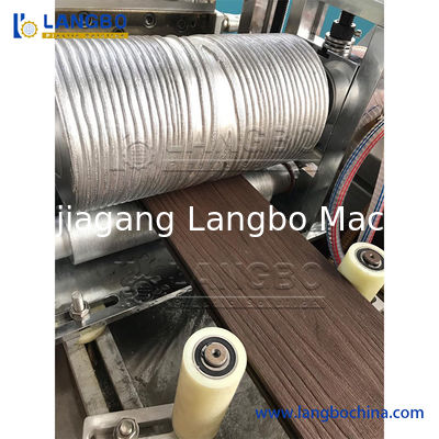 CE WPC Profile Extrusion Line 100 - 150KG / H ظرفیت تولید بالا