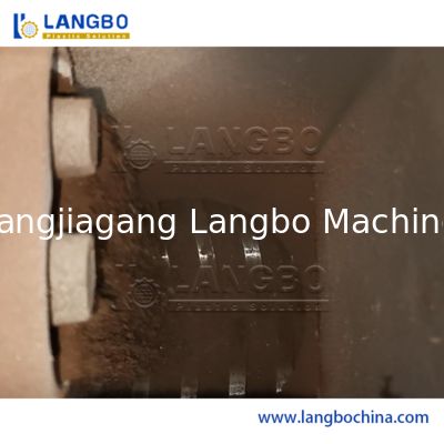 55/110 مخروط دو پیچ Extruder WPC پروفایل خط اکستروژن با 1180MM اندازه پروفایل و 22KW قدرت موتور