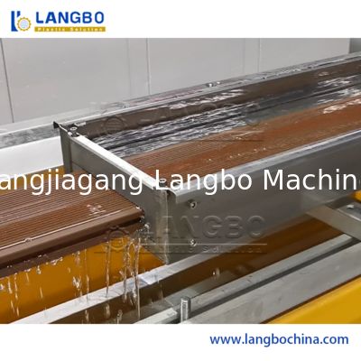 PVC / WPC مشخصات اکستروژن خط زیمنس موتور دو پیچ طراحی