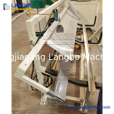 دستگاه تولید ترانک کابل PVC با اندازه پروفیل 1180 میلی‌متر با میز کالیبراسیون 8 متری و اکسترودر دو مارپیچ مخروطی 55/110