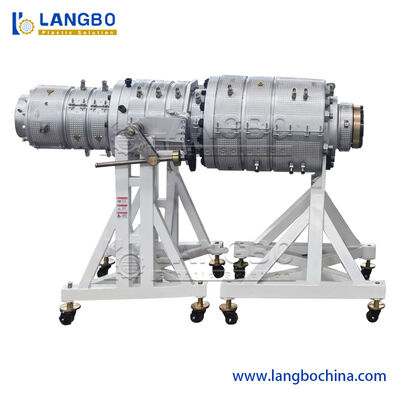 خط تولید لوله های پلاستیکی CPVC Pvc 75 - 250mm