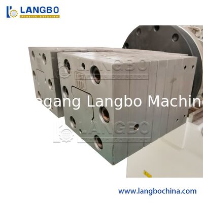 خط اکستروژن پروفیل ترانکینگ کابل از مواد پلاستیکی پی وی سی داغ، دستگاه تولید پی وی سی