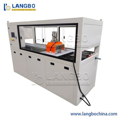 دستگاه اکسترودر دو پیچ مخروطی تمام اتوماتیک پلاستیک چوب پلاستیک PE PVC درب عریض پنل کف توخالی جامد حصار باغ