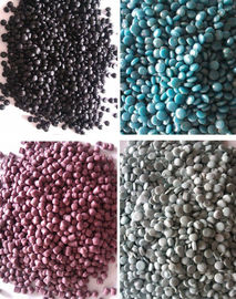 ظرفیت تولیدی بالا نرم جامد دانه های پی وی سی دستگاه تولید اکستروزن پی وی سی Extruder Pelletizing PVC Granulating Line