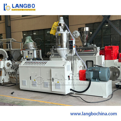 پي اي لوله اکسترودر. سيستم تغذيه اتوماتيك. پیچ با دقت بالا براي مخلوط کردن يکسان.