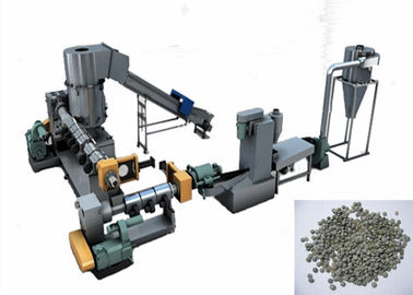 ظرفیت تولیدی بالا نرم جامد دانه های پی وی سی دستگاه تولید اکستروزن پی وی سی Extruder Pelletizing PVC Granulating Line