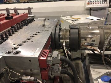 سازگاری قالب های چند اندازه ای PVC Extruder PC ماشین ساخت Extrusion Sheet Hollow
