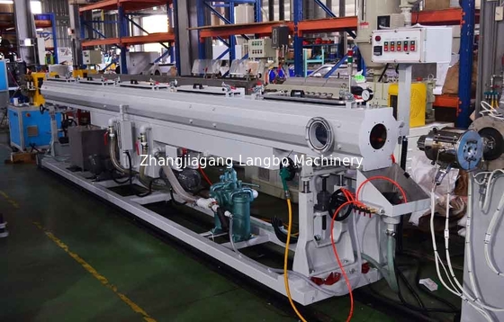 خط اکستروزون لوله های HDPE با خروجی بالا 20-110mm / خط تولید لوله های پلی اتیلن