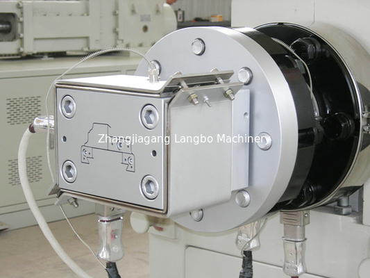 بهبود فرآیند تولید 1180mm PVC پنجره پروفایل تولید ماشین دو مسیر