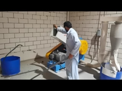 مواد زباله ای از پروفایل لوله های پلاستیکی